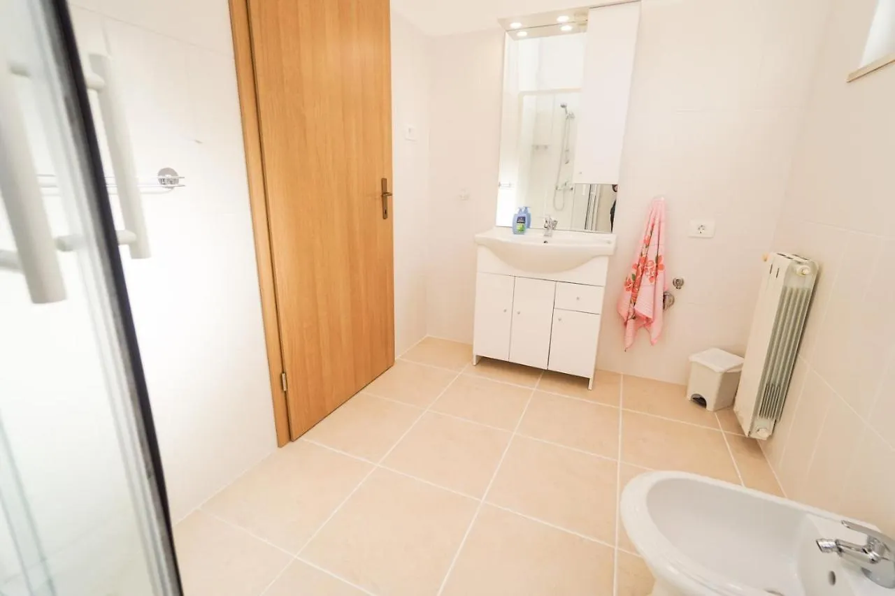 Apartments Mira Savudrija Crveni Vrh
