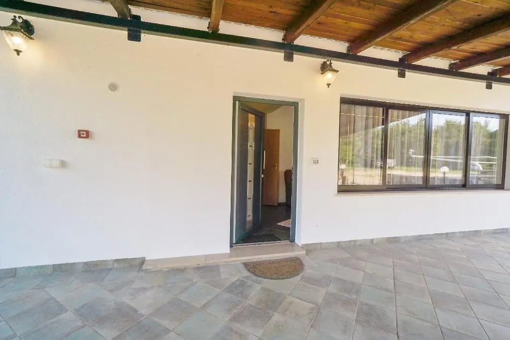 Apartments Mira Savudrija Crveni Vrh