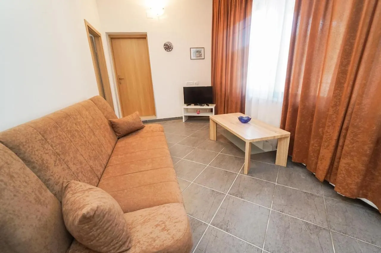 *** Guest house Apartments Mira Savudrija Crveni Vrh Croatia